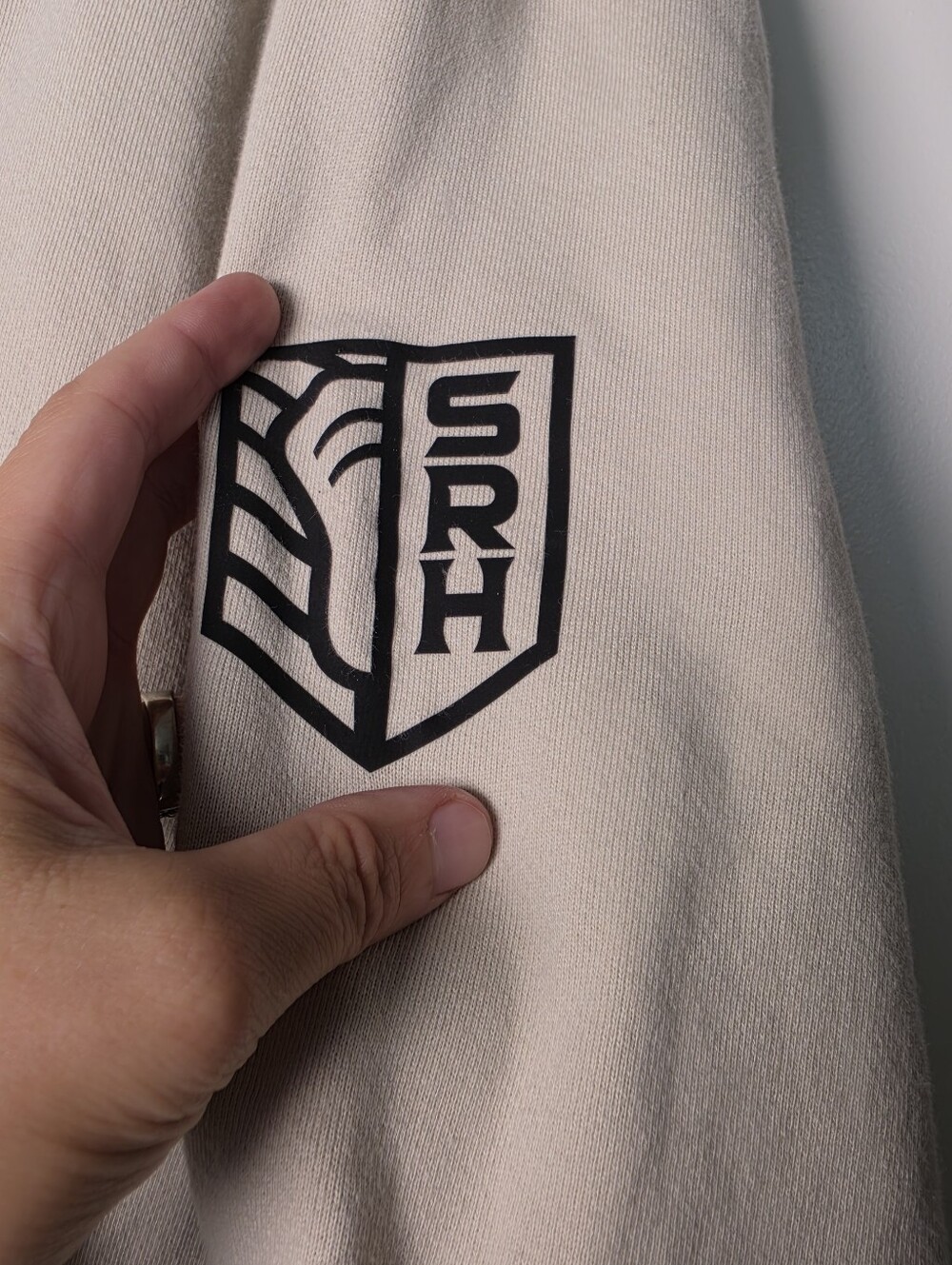 Legends Heavyweight Fleece Hoodie Large Cream Beige Streetwear Patch Made in USA - Picture 6 of 12